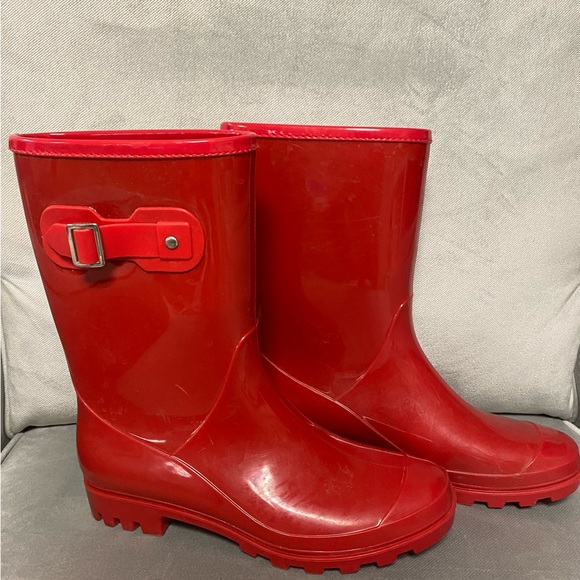 Shoes - Women’s Rain Boots